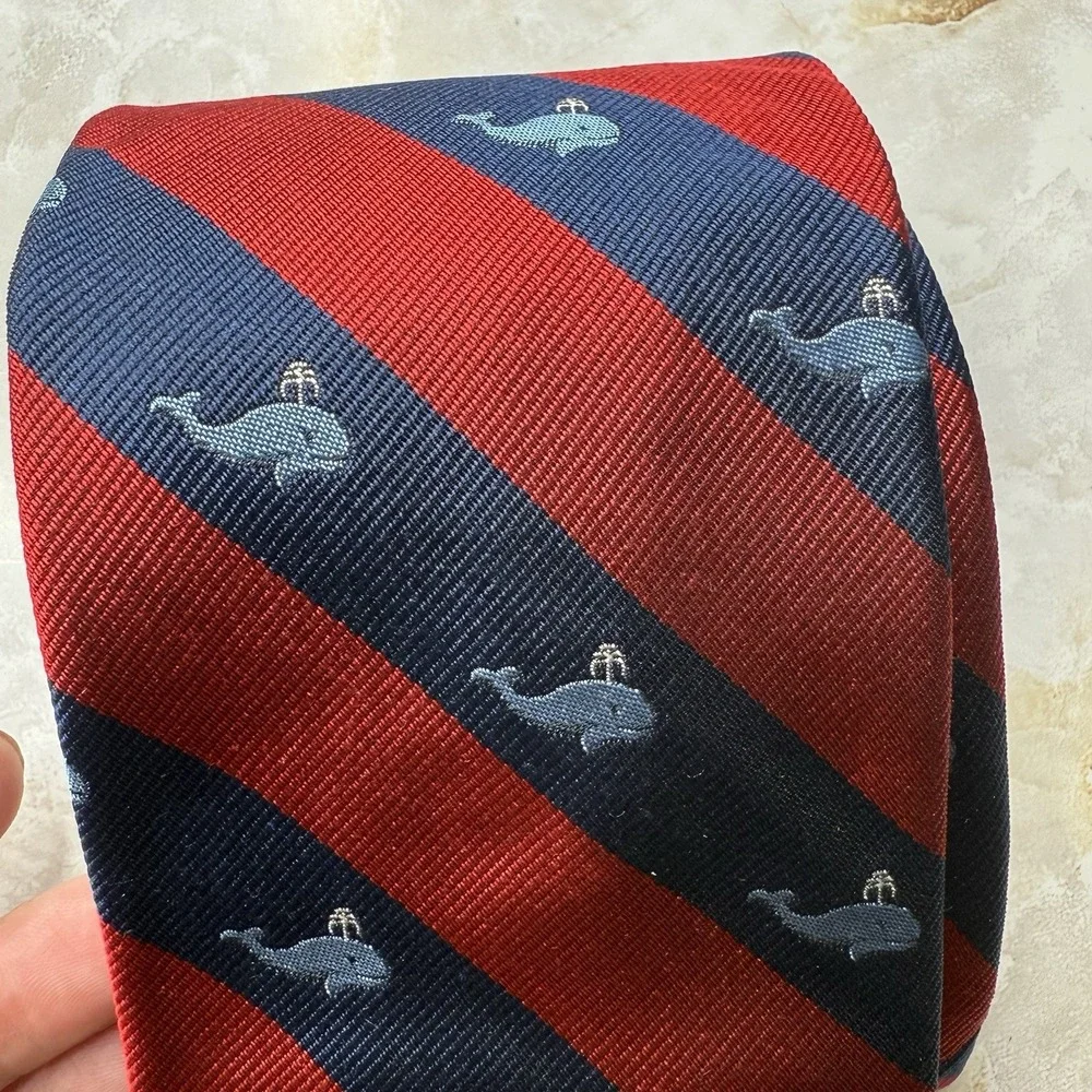 NWT J. Crew Men's Silk Necktie Diagonal Stripe Whale Print Red Blue 3 1/2